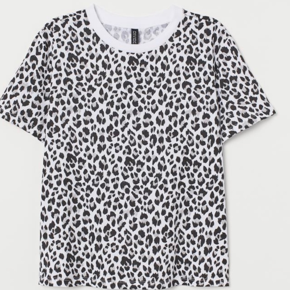 White-Leopard Print Jersey T-Shirt.